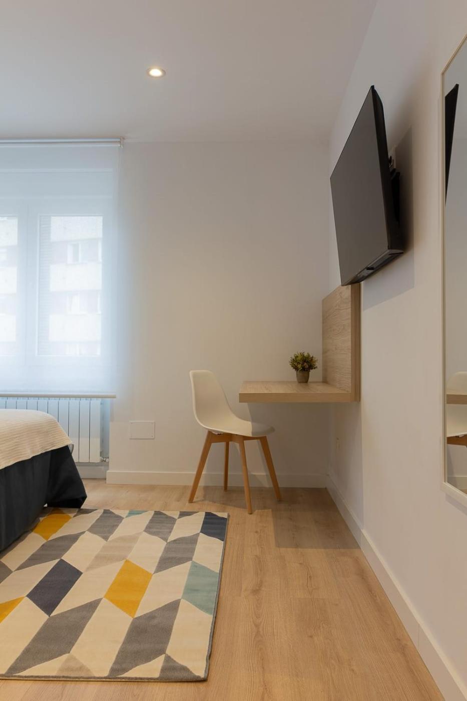 Room4You By Asturias Holidays Oviedo Exterior photo